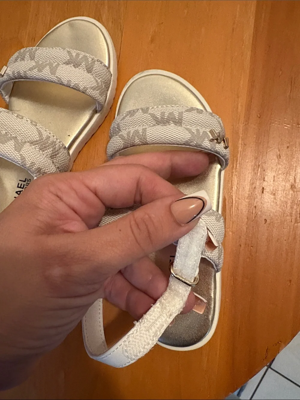 Michael Kors Kids White and Gold MK Logo Strap Sandals